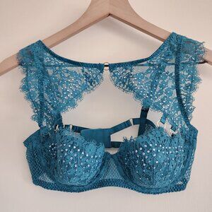 Victoria's Secret Very Sexy Swarovski Crystal Lined Demi Bust Blue Bra Sz. 34C
